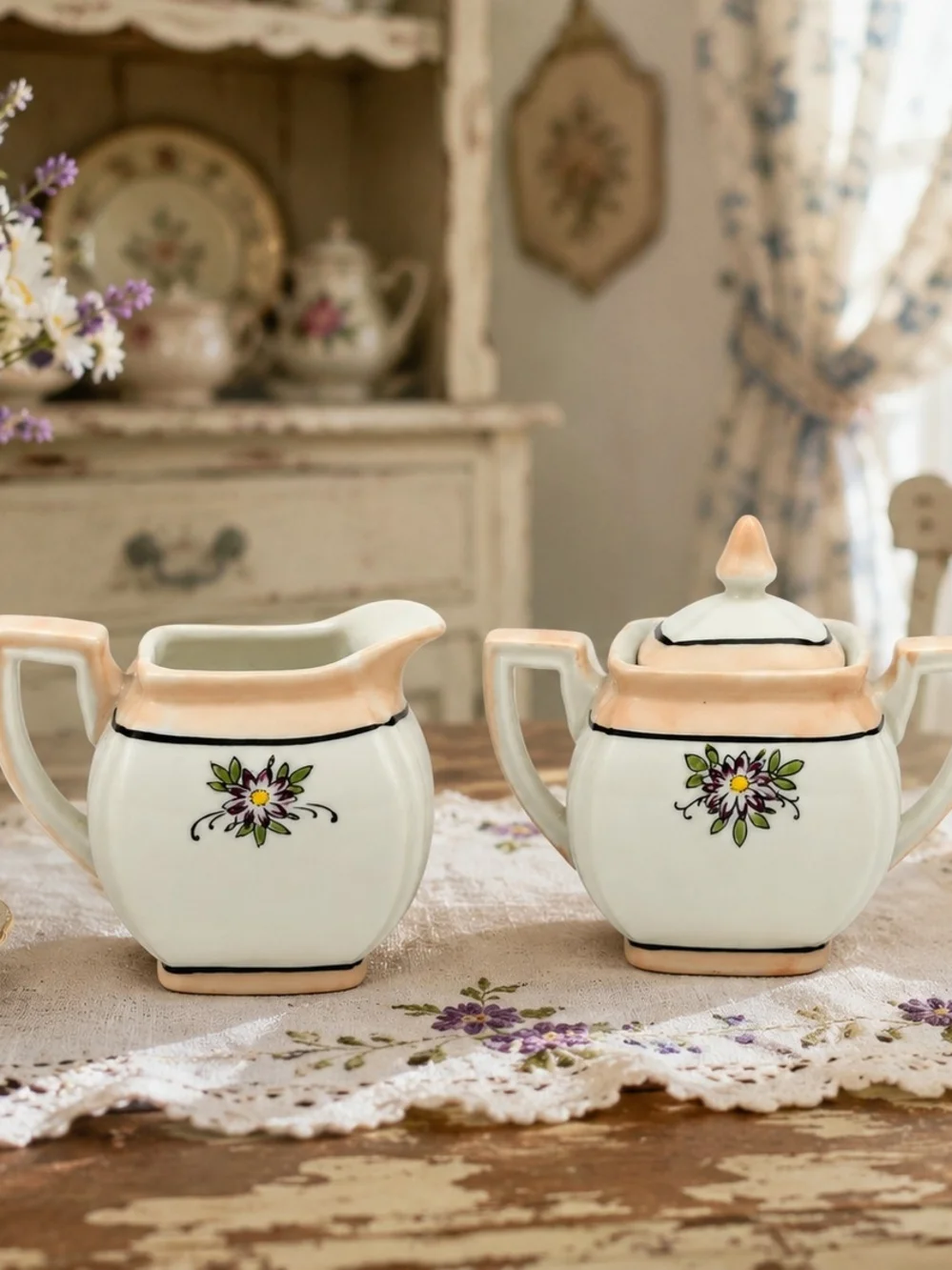 Vintage Floral Ceramic Creamer & Sugar Set in Cream and Peach